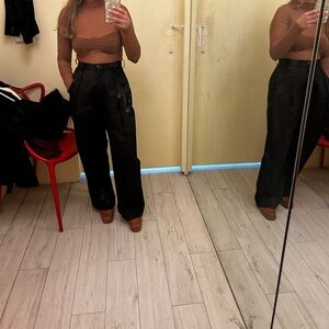 ISO Wray NYC Studio Pant in black